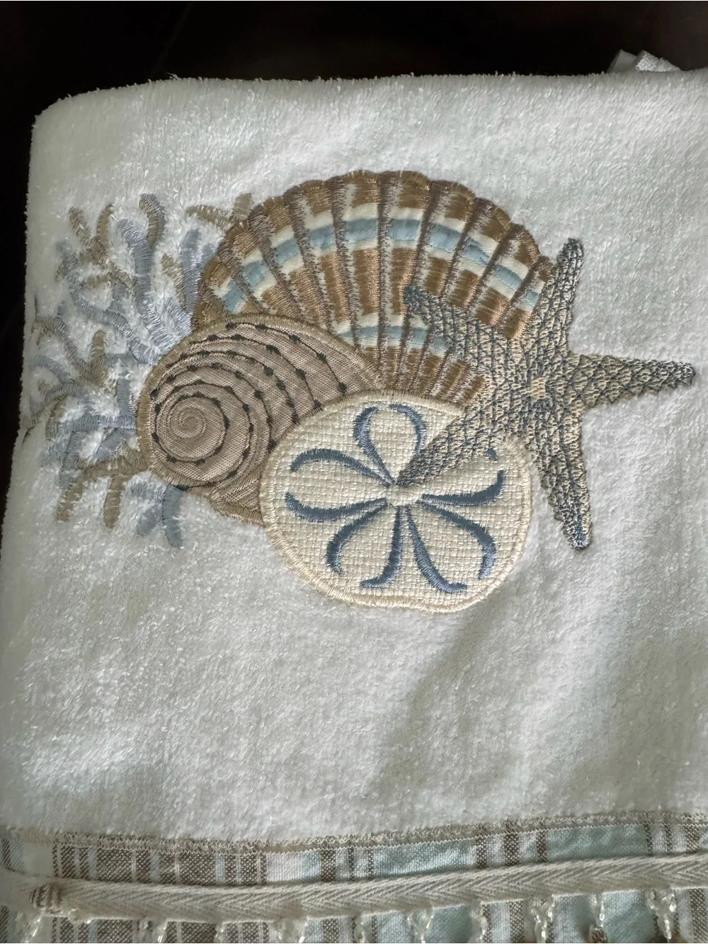 4-Piece Coastal Embroidered Bath & Hand Towel Set ~ Seashell Accents ~ Avanti